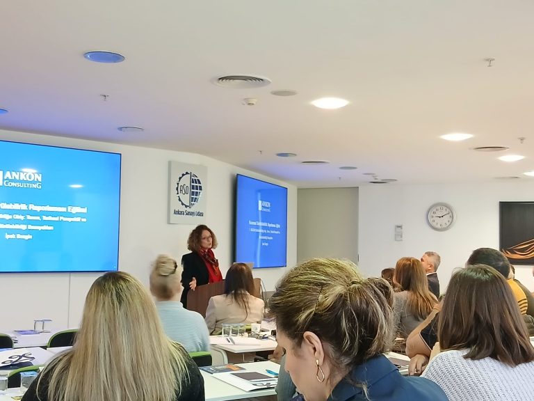 WhatsApp Image 2025-11-28 at 09.06.24