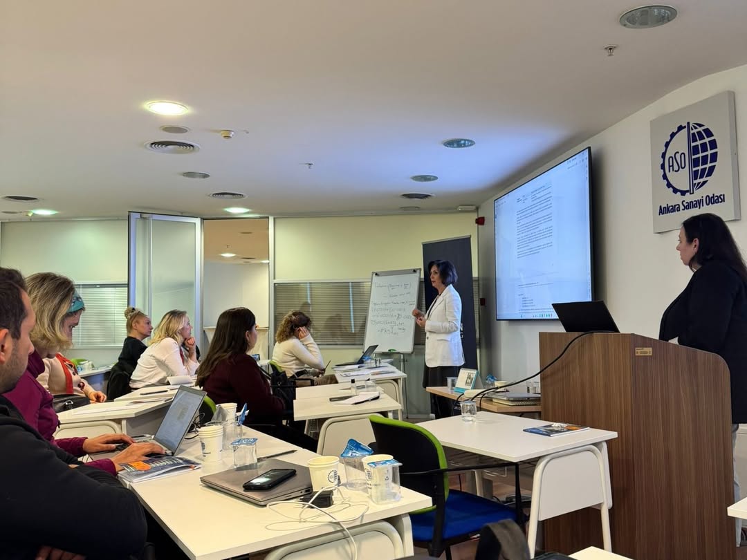 SnapInsta.to_587814184_18166225309382462_7208226535442905555_n